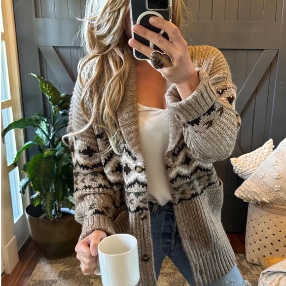 New Western Cowichan Print Long Brown Cardigan Sweater Thick Chunky Knit - Picture 2 of 7